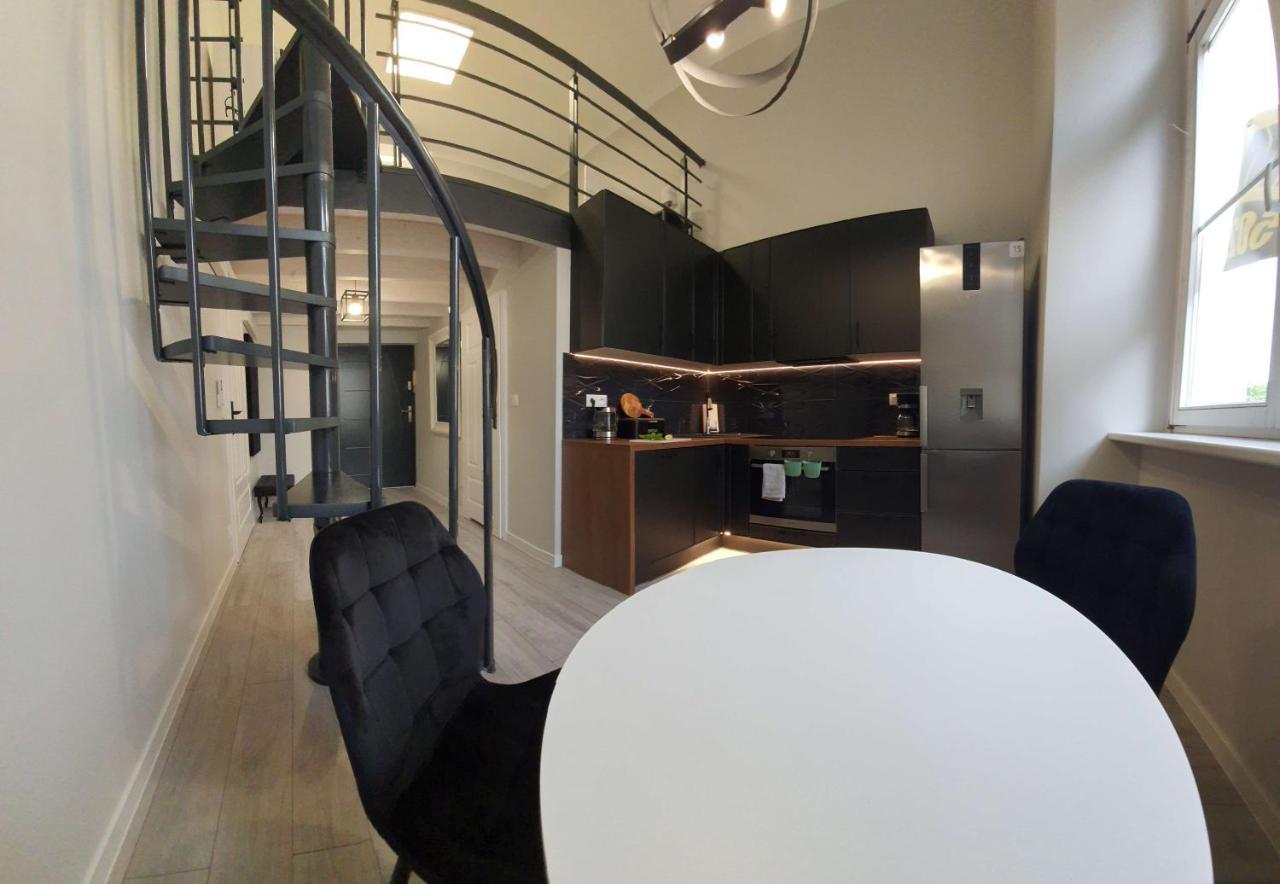 Apartamenty Marzen Єленя-Ґура Екстер'єр фото